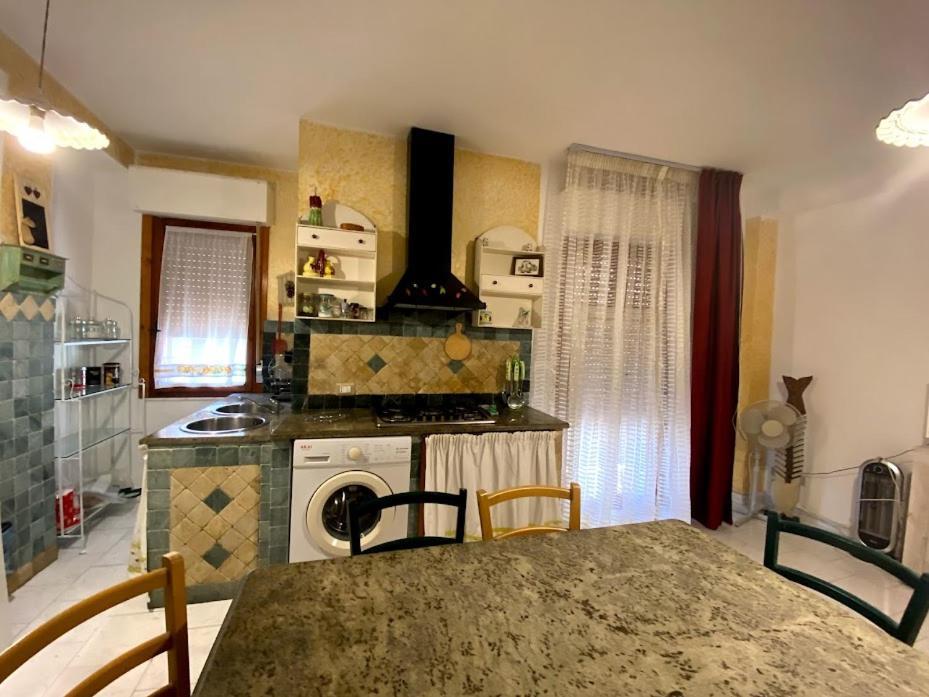 Casa Vacanze Margherita ポルト・トッレス エクステリア 写真